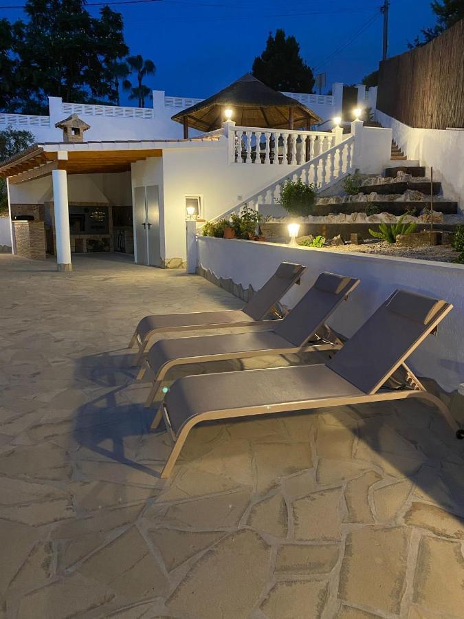 Villa Alhambra - Dale A Tu Familia Las Vacaciones Y El Descanso Que Se Merecen Calpe Bagian luar foto